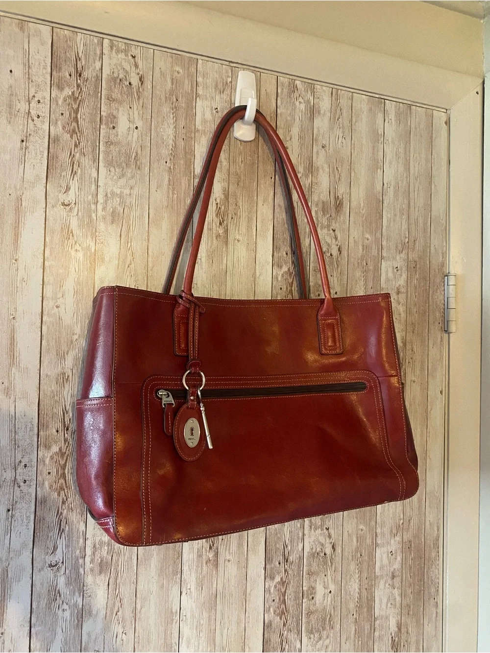 Fossil Leather in Deep Red Burgundy Laptop tablet work bag key / lock tote